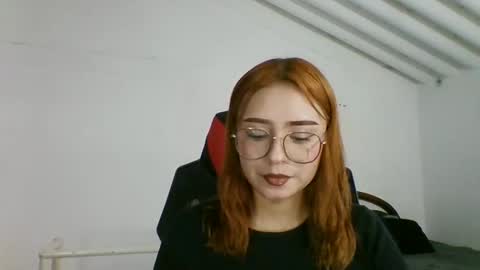 Snapshot of carolinnapinkman chatting on May 2026 08:38:01 PM carolinnapinkman online show from May 2026 08:38:01 PM