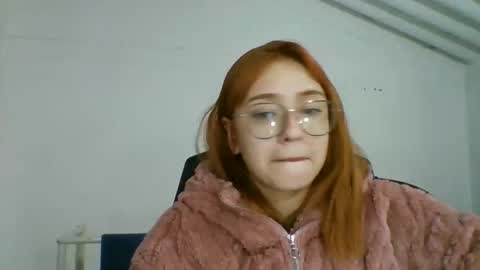 Snapshot of carolinnapinkman chatting on May 2026 08:10:02 PM carolinnapinkman online show from May 2026 08:10:02 PM