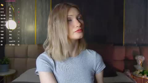 Snapshot of carolreeves chatting on May 2026 04:47:01 PM Carol online show from May 2026 04:47:01 PM