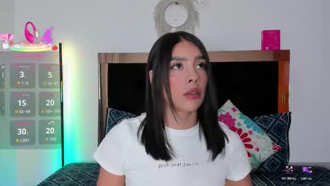 Caro  online show from November 2025 07:13:01 PM