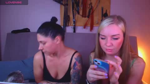 Snapshot of carrie_moonshine chatting on February 2026 08:12:02 PM Carrie online show from February 2026 08:12:02 PM