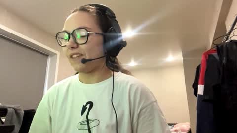 Snapshot of carrollaforte chatting on December 2025 03:14:02 AM Emilia online show from December 2025 03:14:02 AM