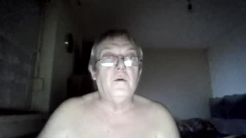 carsten21101 online show from February 2025 04:42:02 PM