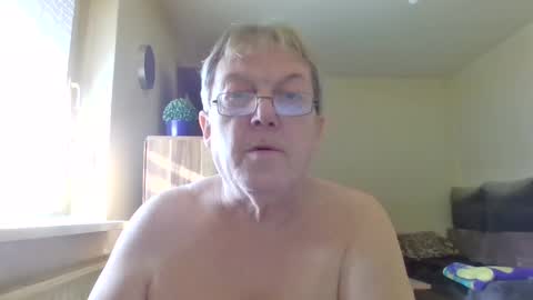 carsten21101 online show from March 2025 08:29:01 AM