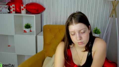 Casandra online show from April 2026 06:00:02 AM