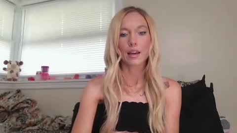 Snapshot of caseygirl6879 chatting on June 2026 03:12:02 PM Casey Lakes online show from June 2026 03:12:02 PM