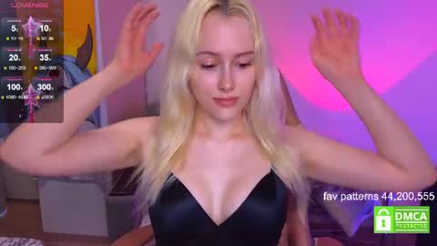 Snapshot of caseylabow chatting on July 2026 05:18:01 AM My name is Casey... Nice to meet you I will be happy to have funthumbs up please its important online show from July 2026 05:18:01 AM