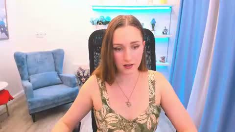 Snapshot of caseyterini chatting on June 2026 04:45:01 AM Casey online show from June 2026 04:45:01 AM