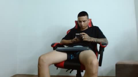 Snapshot of cash_master_nino chatting on March 2026 04:30:02 PM master Nino online show from March 2026 04:30:02 PM