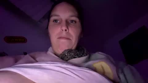 Cash Couple online show from November 2025 05:07:02 AM