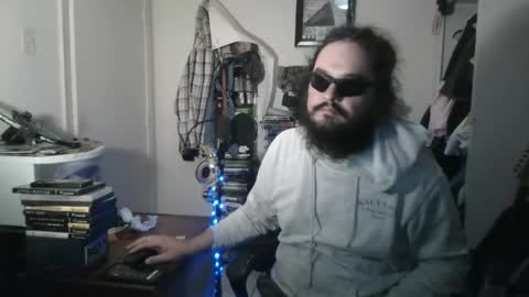 Snapshot of cashdroid chatting on October 2025 02:41:01 AM Smashdroid online show from October 2025 02:41:01 AM