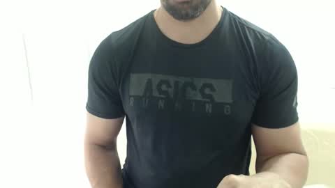 cashmastermuscle77 online show from October 2025 01:36:03 PM