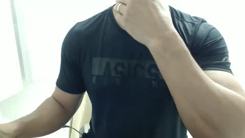 Snapshot of cashmastermuscle77 chatting on June 2026 12:56:02 AM cashmastermuscle77 online show from June 2026 12:56:02 AM