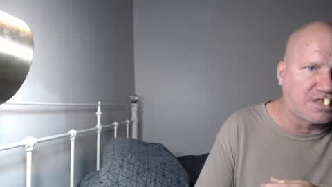 CasinoCam online show from December 2025 06:51:01 AM