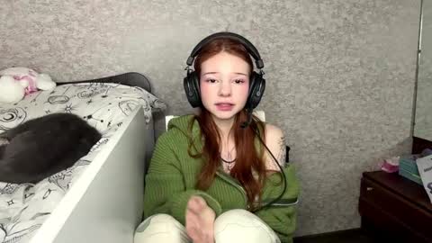 cassandraneiman online show from October 2025 03:35:01 PM