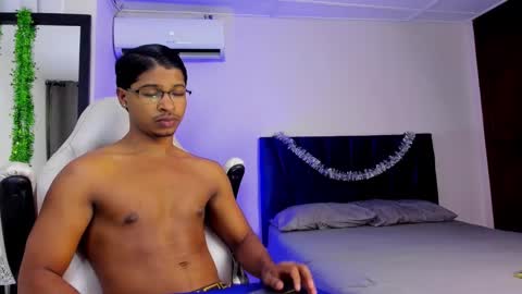 Snapshot of cassian_gold chatting on December 2025 01:46:02 AM CASSIAN GOLD online show from December 2025 01:46:02 AM