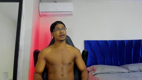 Snapshot of cassian_gold chatting on January 2026 04:37:02 AM CASSIAN GOLD online show from January 2026 04:37:02 AM