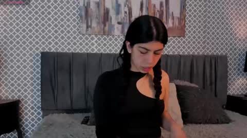 cassie_bloom online show from October 2025 07:58:02 PM