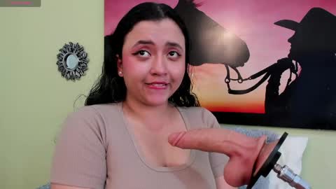 Snapshot of cassie_ibarra_ chatting on April 2026 07:19:01 PM Cassie online show from April 2026 07:19:01 PM