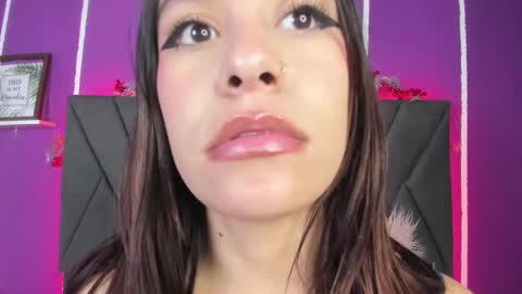 Snapshot of cassie_jones1 chatting on February 2025 09:32:02 AM Cassie Jones online show from February 2025 09:32:02 AM