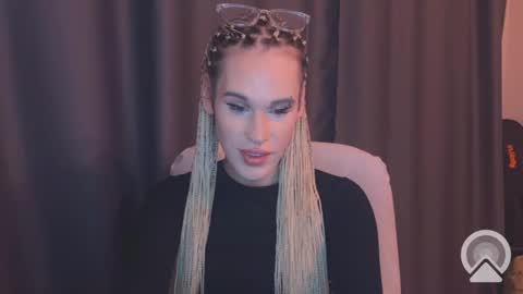 Snapshot of cassiemich chatting on December 2024 07:01:01 PM Cassie online show from December 2024 07:01:01 PM