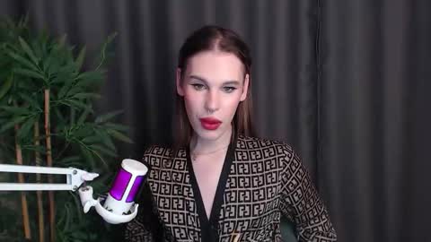 Snapshot of cassiemich chatting on December 2025 09:34:02 PM Cassie online show from December 2025 09:34:02 PM