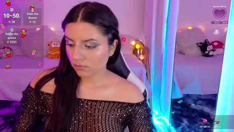 Paula  online show from September 2025 02:35:02 AM