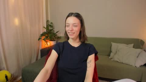  cassandra  online show from March 2026 10:35:01 PM