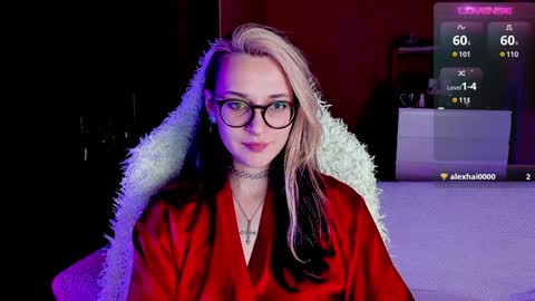 Snapshot of cassy_moore chatting on December 2024 09:08:02 PM Ellie online show from December 2024 09:08:02 PM