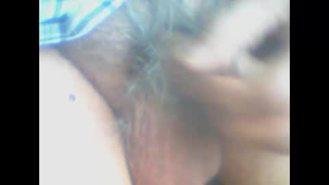 Snapshot of castells chatting on April 2026 04:12:02 PM castells online show from April 2026 04:12:02 PM