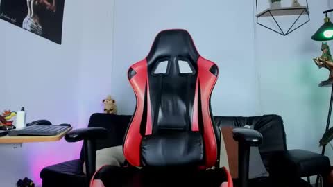 Matheo Brown online show from March 2025 10:21:01 PM