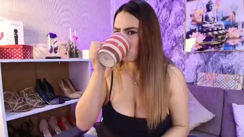 Snapshot of cata_alvarezz chatting on May 2026 12:10:02 PM catalina online show from May 2026 12:10:02 PM