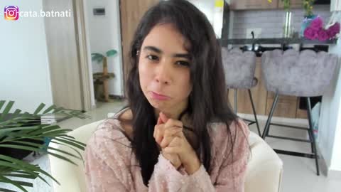 Catalina online show from January 2025 08:00:01 PM