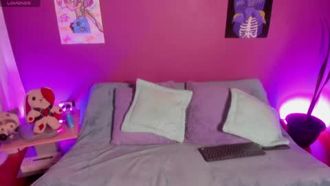 Cata green model independient online show from April 2026 06:28:01 PM