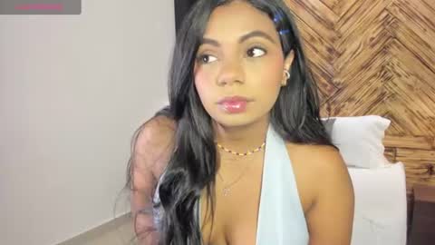 Snapshot of cata_rosse_ chatting on June 2026 02:17:01 AM C A T A online show from June 2026 02:17:01 AM