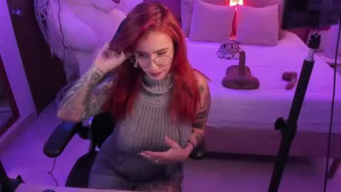 Snapshot of catalehia_moonlightt chatting on July 2026 11:59:01 AM Catalehia online show from July 2026 11:59:01 AM