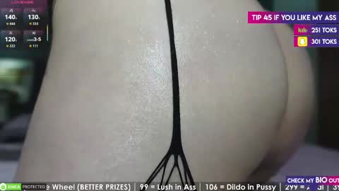 Snapshot of cataleya_butt chatting on May 2026 01:45:01 AM Catalina online show from May 2026 01:45:01 AM