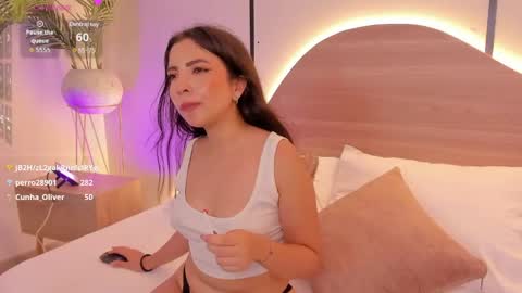 Snapshot of cataleya_castle chatting on April 2026 05:30:01 PM C A T E online show from April 2026 05:30:01 PM
