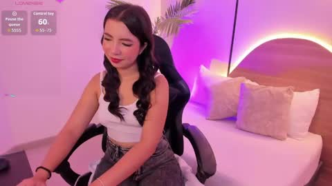 Snapshot of cataleya_castle chatting on May 2026 12:22:02 PM C A T E online show from May 2026 12:22:02 PM