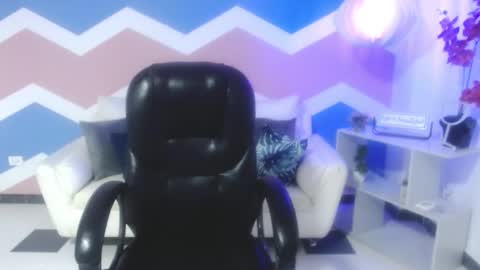 Snapshot of cataleya_eebony chatting on December 2025 11:15:01 AM cataleya_eebony online show from December 2025 11:15:01 AM