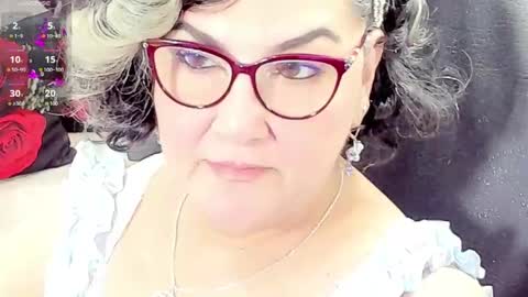 Snapshot of cataleya_mom_ chatting on May 2026 03:24:02 AM cataleya online show from May 2026 03:24:02 AM