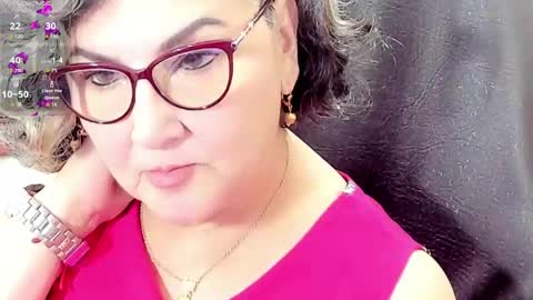 Snapshot of cataleya_mom_ chatting on May 2026 03:57:02 AM cataleya online show from May 2026 03:57:02 AM