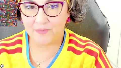 Snapshot of cataleya_mom_ chatting on June 2026 11:38:02 PM cataleya online show from June 2026 11:38:02 PM