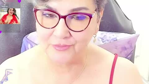 Snapshot of cataleya_mom_ chatting on August 2026 02:33:02 AM cataleya online show from August 2026 02:33:02 AM