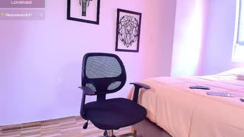 Snapshot of cataliina_santhana chatting on May 2026 03:08:01 PM Catalina online show from May 2026 03:08:01 PM