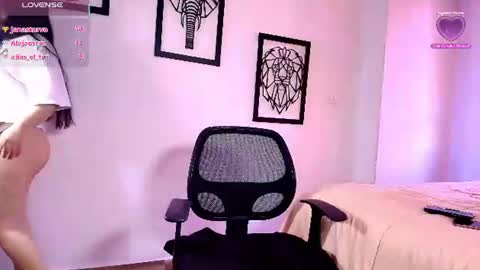 Snapshot of cataliina_santhana chatting on June 2026 04:38:01 PM Catalina online show from June 2026 04:38:01 PM