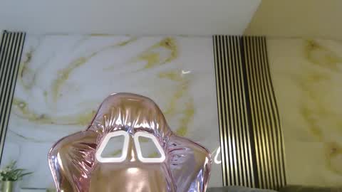 Catalina  online show from February 2026 01:56:02 AM