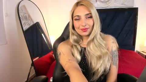 Snapshot of catalina_osorio chatting on July 2026 11:51:02 AM catalina_osorio online show from July 2026 11:51:02 AM
