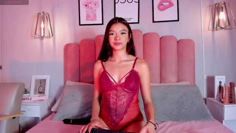 Catalina  online show from March 2026 08:08:02 PM