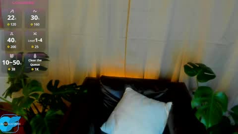 Snapshot of caterinezapataa chatting on April 2026 04:12:02 PM Caterine Zapata online show from April 2026 04:12:02 PM